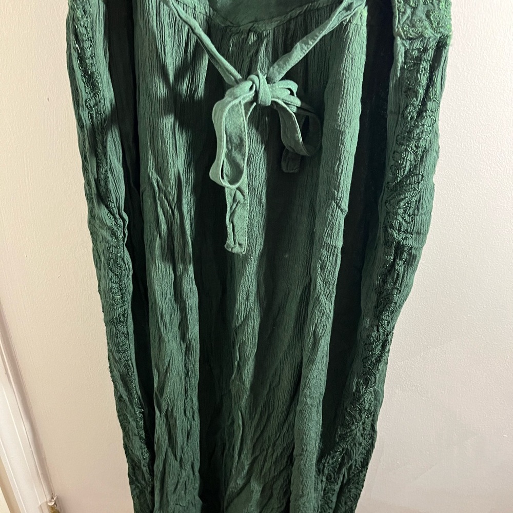 Green Lace Button-Front Midi Dress - Picture 8 of 8